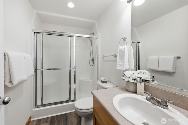 1368 Stonecress Lane NE, Bainbridge Island, WA 98110