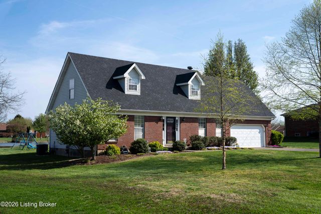 156 Kamp Dr, Mt Washington, KY 40047