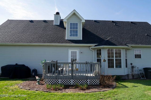 156 Kamp Dr, Mt Washington, KY 40047