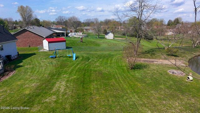 156 Kamp Dr, Mt Washington, KY 40047