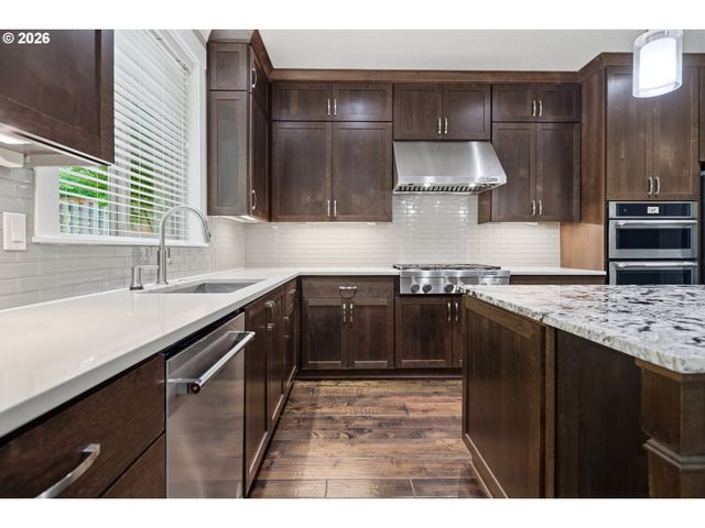 4590 Nw 130TH Ave, Portland, OR 97229