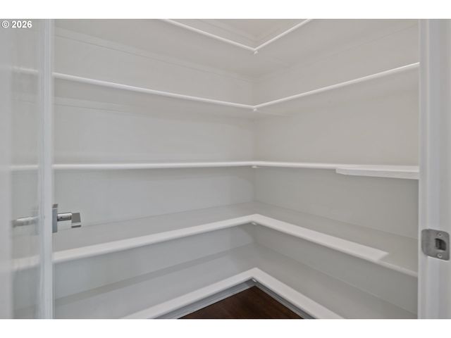 4590 Nw 130TH Ave, Portland, OR 97229