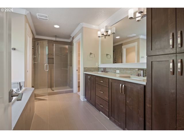 4590 Nw 130TH Ave, Portland, OR 97229