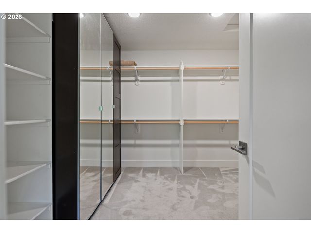 4590 Nw 130TH Ave, Portland, OR 97229