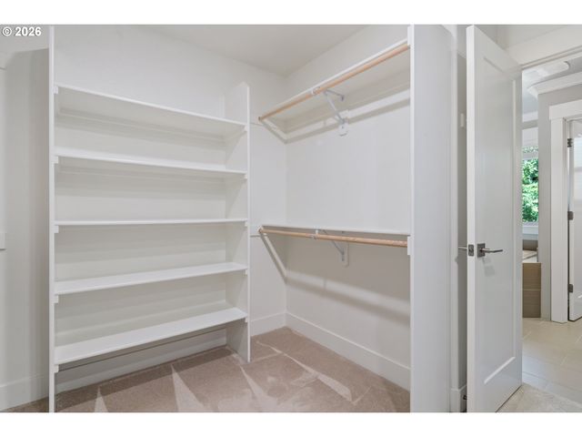 4590 Nw 130TH Ave, Portland, OR 97229