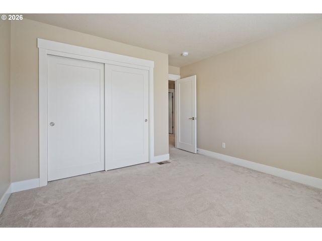 4590 Nw 130TH Ave, Portland, OR 97229