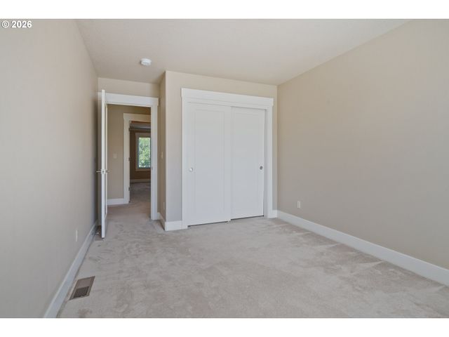 4590 Nw 130TH Ave, Portland, OR 97229