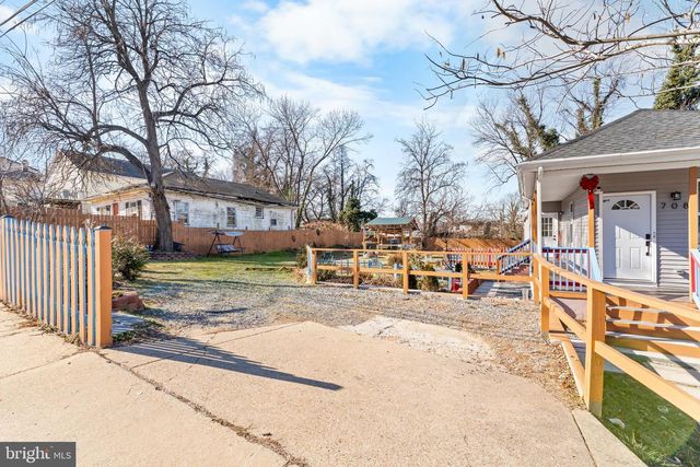 708 62ND AVE, Fairmount Heights, MD 20743