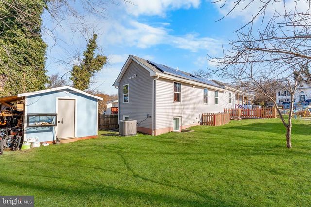 708 62ND AVE, Fairmount Heights, MD 20743