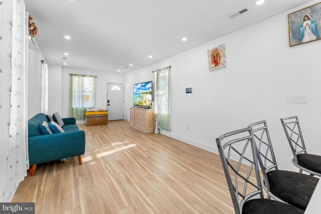 708 62ND AVE, Fairmount Heights, MD 20743