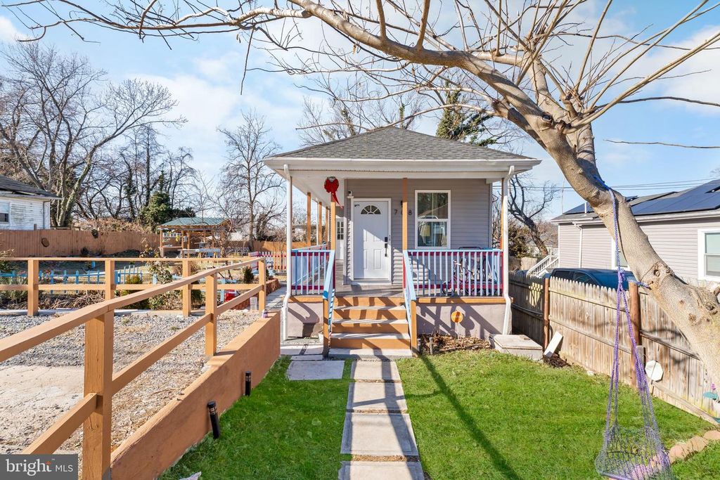 708 62ND AVE, Fairmount Heights, MD 20743