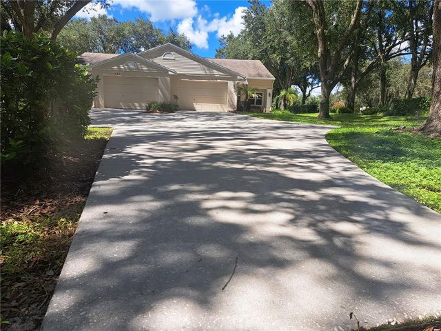 5316 LOCHMEAD TERRACE, Zephyrhills, FL 33541