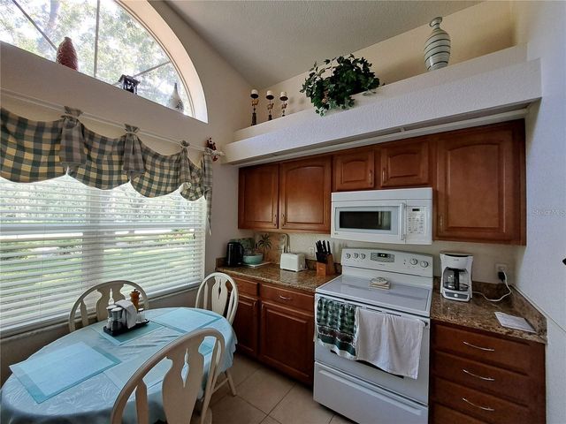5316 LOCHMEAD TERRACE, Zephyrhills, FL 33541