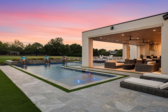 4404 Saddleback Lane, Southlake, TX 76092
