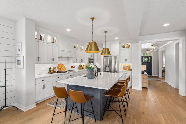 5137 Boulder Lane, Chaska, MN 55318
