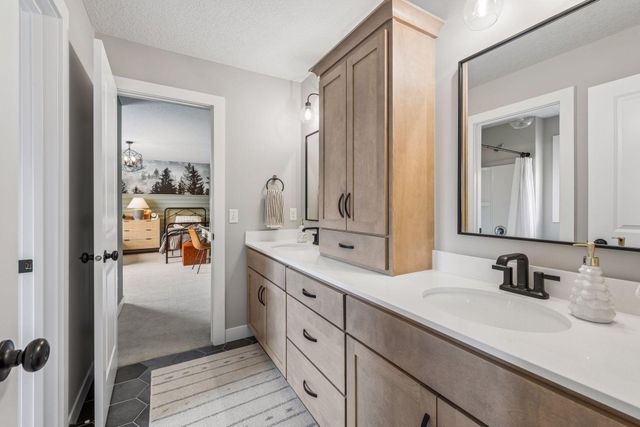 5137 Boulder Lane, Chaska, MN 55318