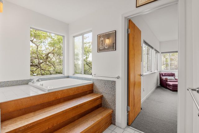 1401 Red Hawk RD, Wimberley, TX 78676