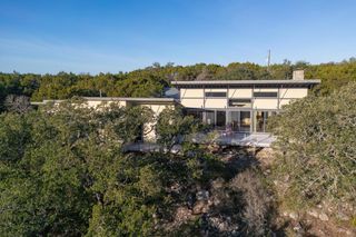1401 Red Hawk RD, Wimberley, TX 78676