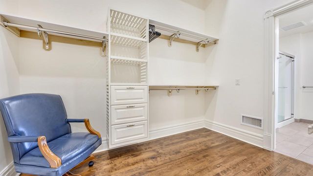 810 S 8th STREET, Manitowoc, WI 54220