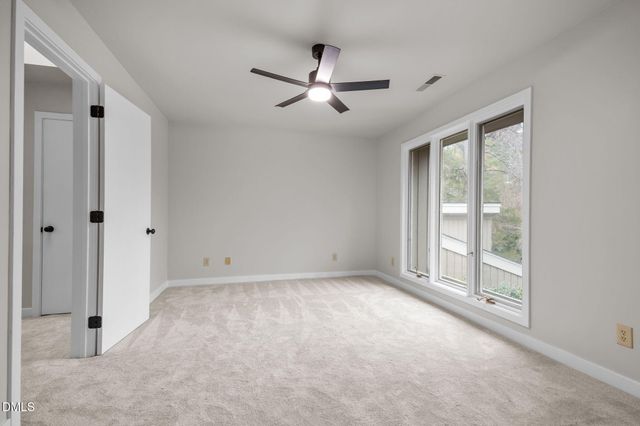 14 Tottenham Lane, Chapel Hill, NC 27517