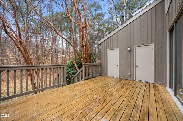 14 Tottenham Lane, Chapel Hill, NC 27517
