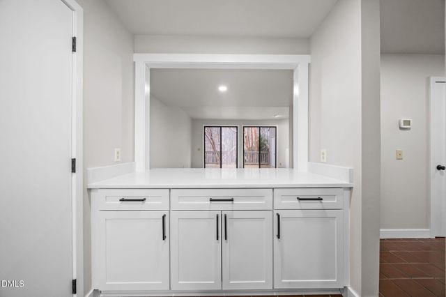 14 Tottenham Lane, Chapel Hill, NC 27517