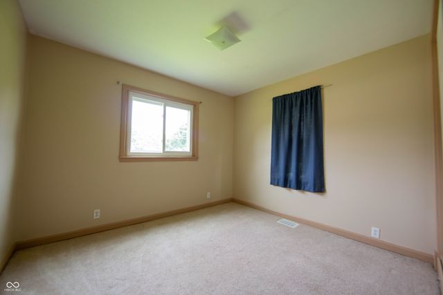 913 E Southport, Indianapolis, IN 46227