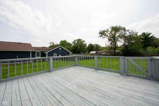913 E Southport, Indianapolis, IN 46227