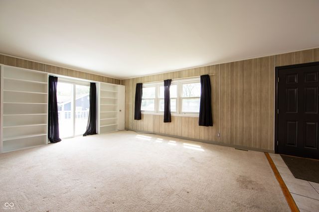 913 E Southport, Indianapolis, IN 46227