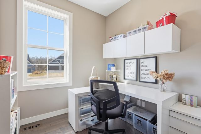 12864 Frost Point Court, Apple Valley, MN 55124