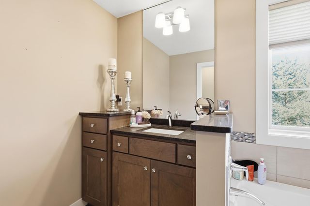 12864 Frost Point Court, Apple Valley, MN 55124