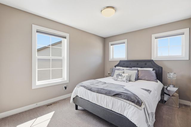 12864 Frost Point Court, Apple Valley, MN 55124