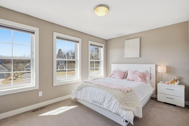 12864 Frost Point Court, Apple Valley, MN 55124