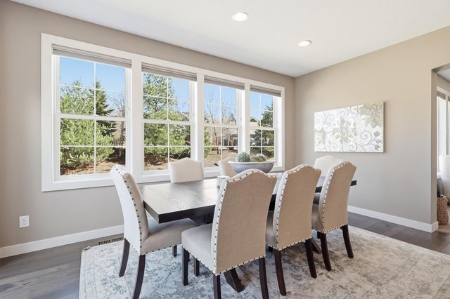 12864 Frost Point Court, Apple Valley, MN 55124