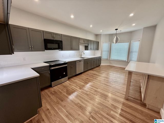 107 BROOKSHIRE LANE, Cropwell, AL 35054