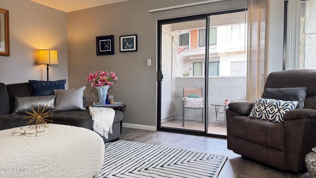 10115 E MOUNTAIN VIEW Road 1086, Scottsdale, AZ 85258