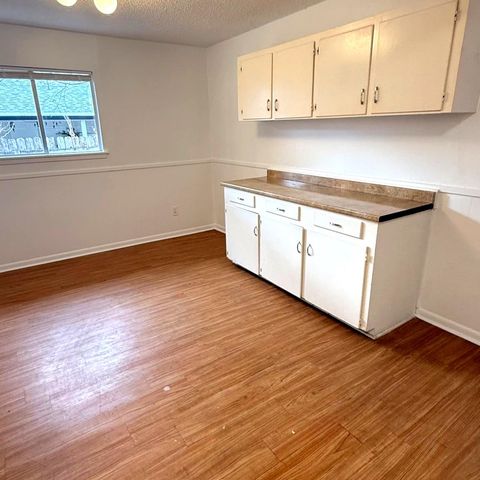 2715 Saint Edwards CIR, Austin, TX 78704