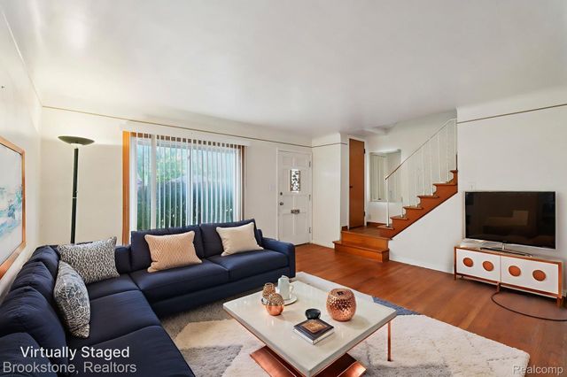 24260 Coolidge Highway, Oak Park, MI 48237