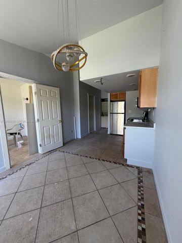 1420 N Andrews Avenue, Fort Lauderdale, FL 33311