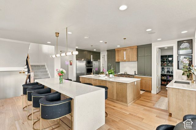 576 S 1450 W, Farmington, UT 84025