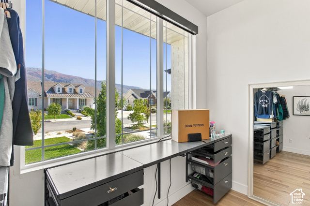 576 S 1450 W, Farmington, UT 84025