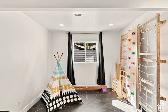 576 S 1450 W, Farmington, UT 84025