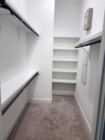 707 Apogee Trail, Houston, TX 77022