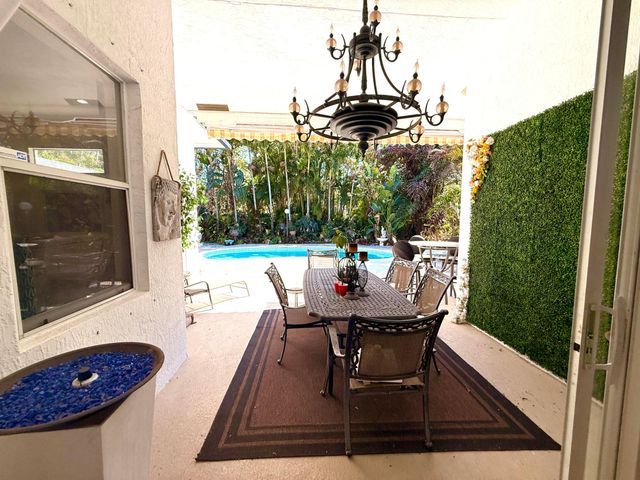 13964 N 69th St Street N, The Acreage, FL 33412