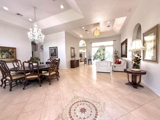 13964 N 69th St Street N, The Acreage, FL 33412