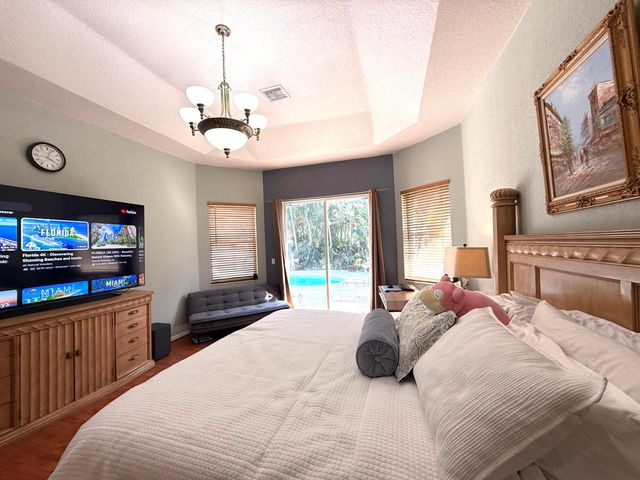 13964 N 69th St Street N, The Acreage, FL 33412