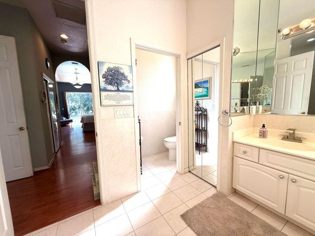 13964 N 69th St Street N, The Acreage, FL 33412