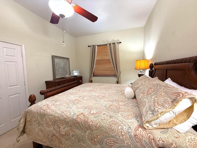 13964 N 69th St Street N, The Acreage, FL 33412