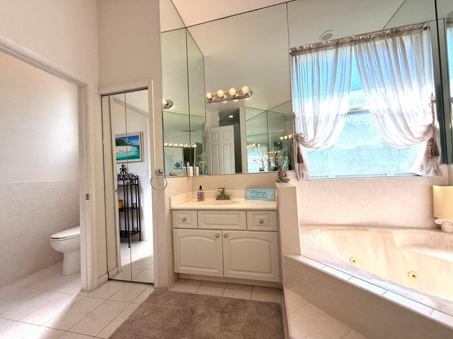 13964 N 69th St Street N, The Acreage, FL 33412