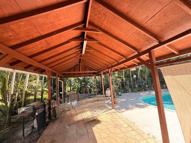 13964 N 69th St Street N, The Acreage, FL 33412